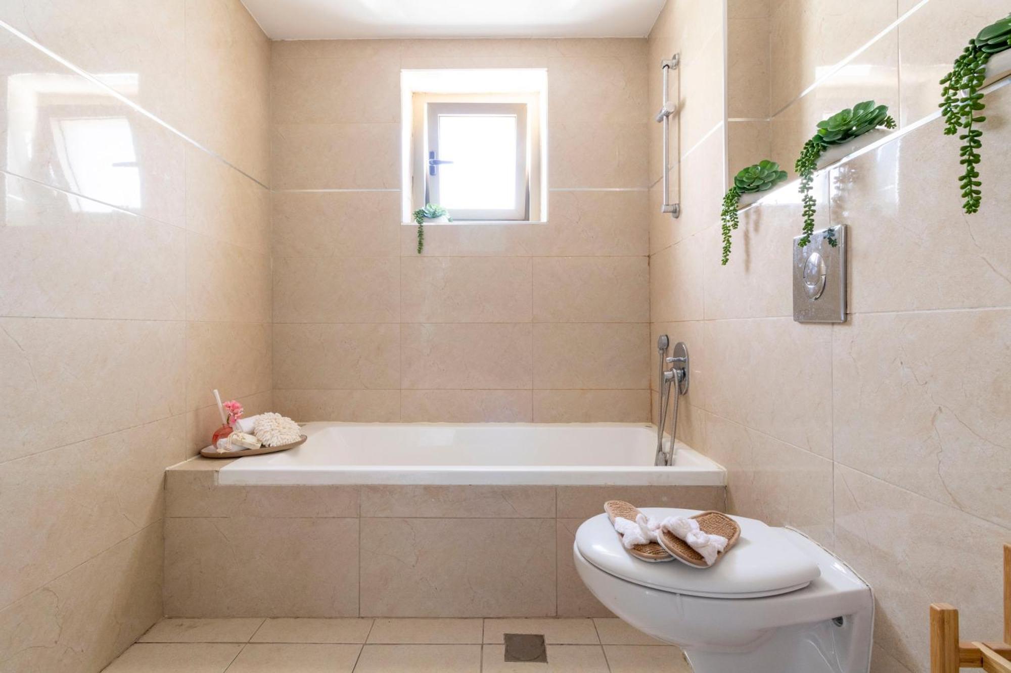 Stylish 1 Bedrooms Parking At City Gate Jerusalem Eksteriør bilde